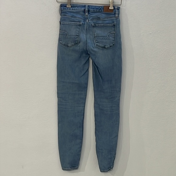 American Eagle Next Level Stretch Super Hi-Rise Jegging Size 2R - Picture 3 of 7